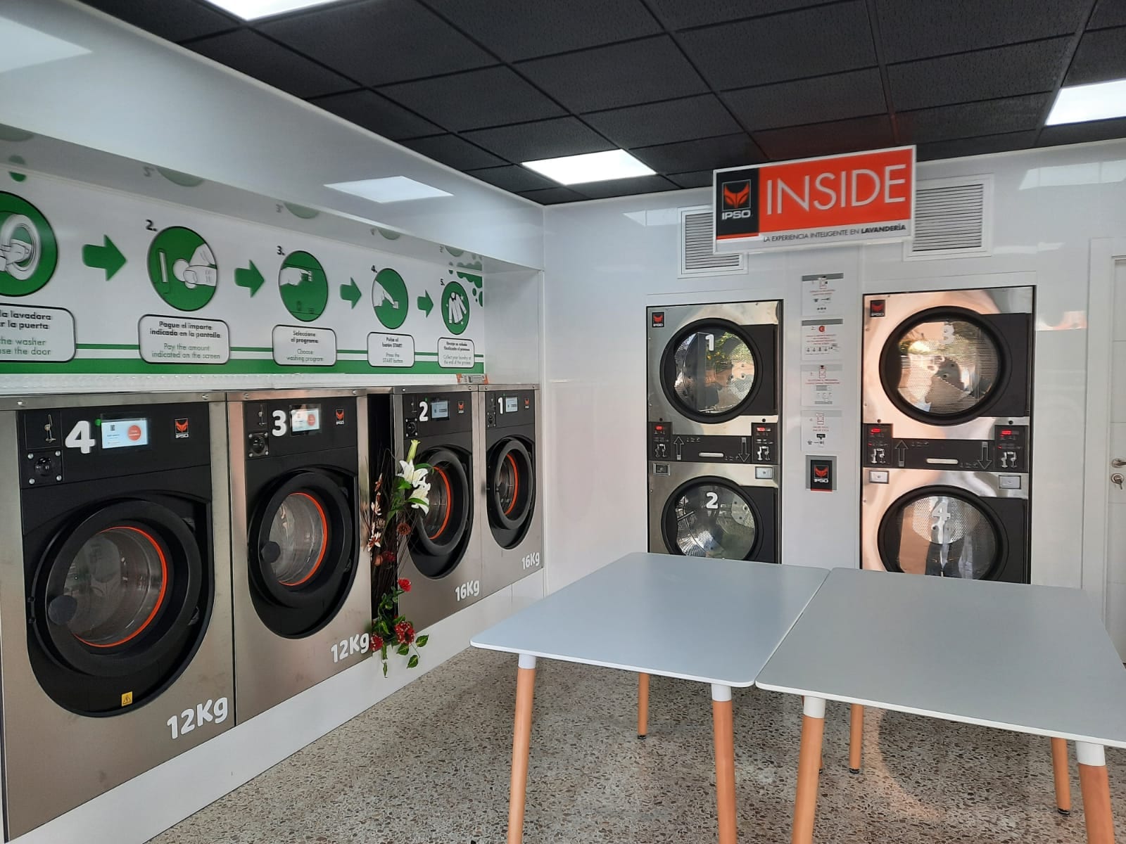 Nhà giặt dịch vụ