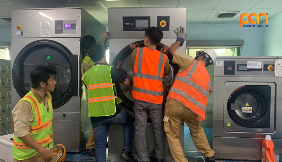 Pan Trading JSC bàn giao máy giặt và máy sấy công nghiệp Fagor cho Nhà máy sản xuất Ắc quy