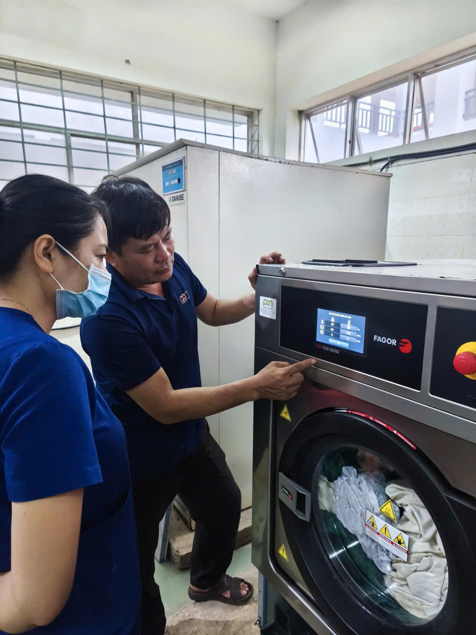 Hands-on training for healthcare staff